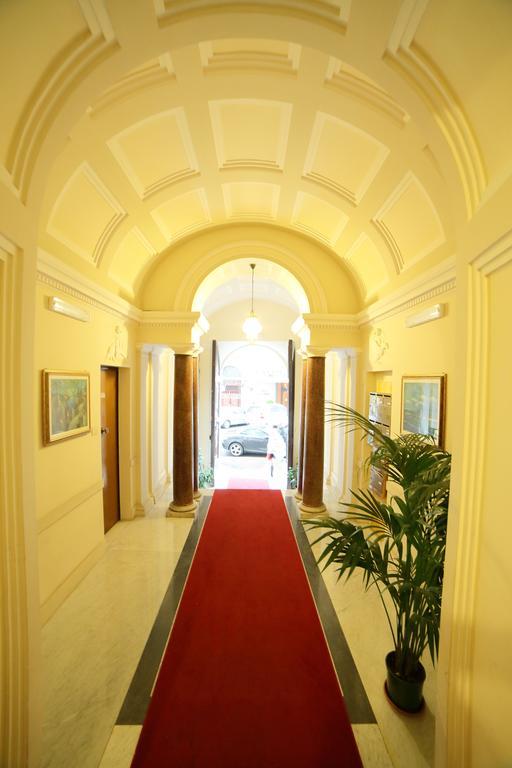 Hotel Giugiu โรม ภายนอก รูปภาพ