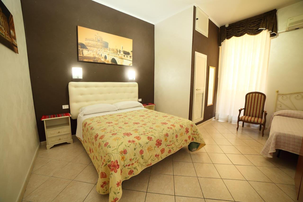 Hotel Giugiu โรม ภายนอก รูปภาพ