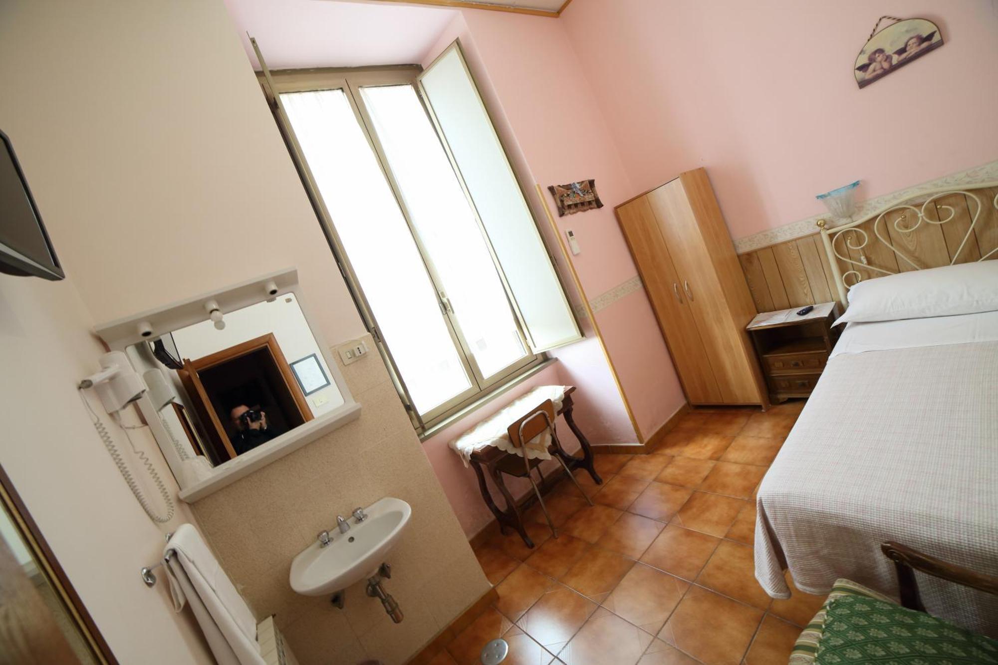 Hotel Giugiu โรม ห้อง รูปภาพ